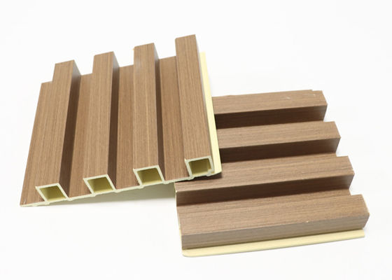Binnenlandse van het de Muurplafond van pvc WPC Decoratieve de Comités Houten Korrel