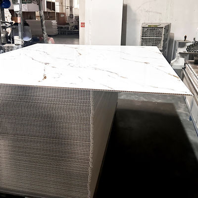 Premium Waterdicht PVC Douchewandpaneel voor Wandbekleding in Natte Ruimtes