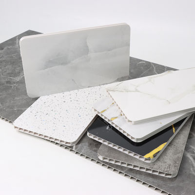 Textuuroppervlak Pvc badkamerwandpanelen Anti-glij- en krasbestendig