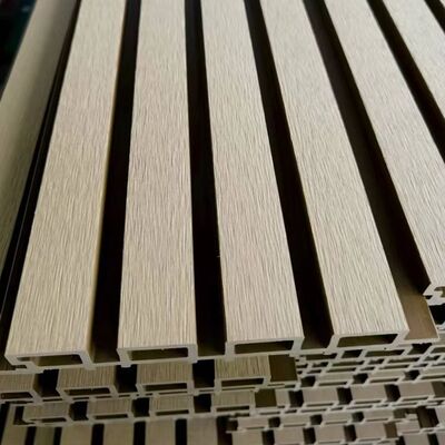 3D Holle Gegroefde Pvc Gecanneleerde Wpc Akoestische Wandpanelen Bekleding Buitendecoratie