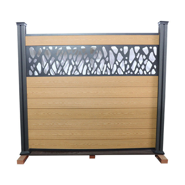 Decoratief van de Omheiningspanels waterproof garden van Wpc Samengesteld de Raadsbalkon 90 * 25mm