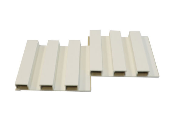 WPC-Muurcomité Bekleding van de Luxe de Holle Houten Plastic Muur voor Huisdecoratie