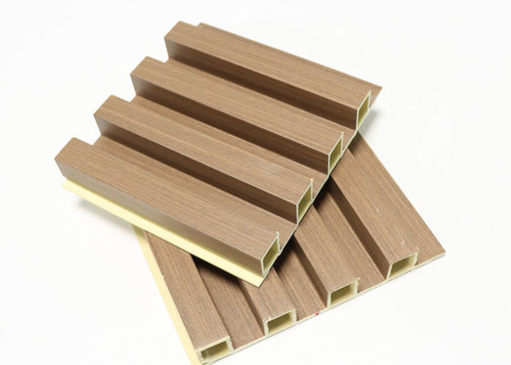 2.9m 160x24mm Binnenlands WPC Muurcomité Houten Alternatief voor Huisdecoratie