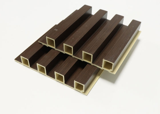 Houten Plastic Samengesteld Binnenlands WPC-Muurcomité Gecanneleerd WPC Muurcomité