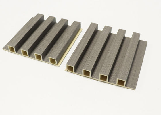 Houten Plastic Samengesteld Binnenlands WPC-Muurcomité Gecanneleerd WPC Muurcomité