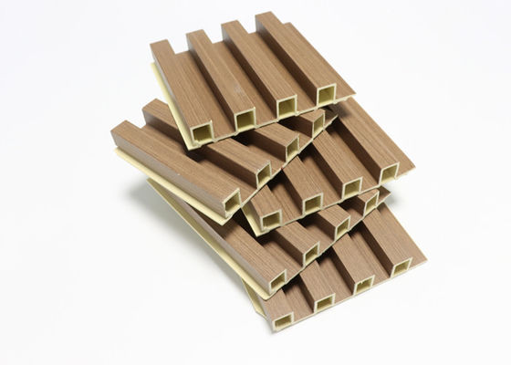 15cmx9mm Binnenlands WPC Muurcomité 16.5cmx2.5cm Waterdicht Gecanneleerd Muurcomité
