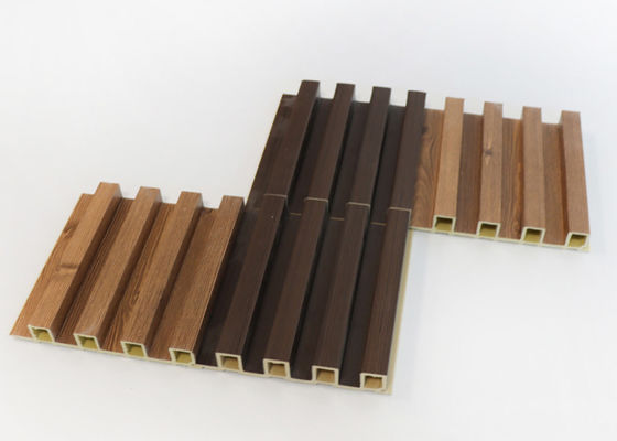 Binnencomité van de Decoratie Houten Gecanneleerd Samengesteld WPC Muur 160mm x 24mm maakt waterdicht