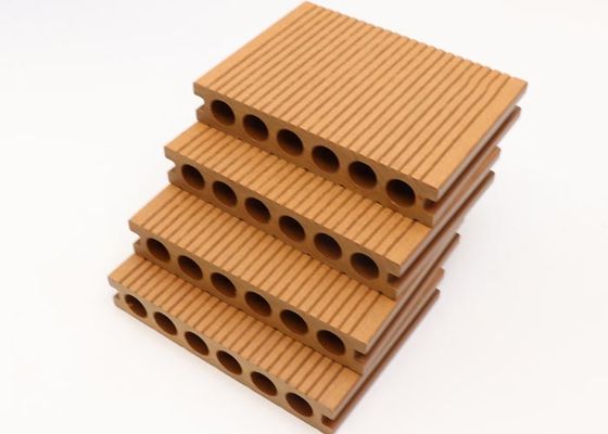 De waterdichte Openluchtdecking Houten Plastic Samengestelde Decking Tegels van WPC