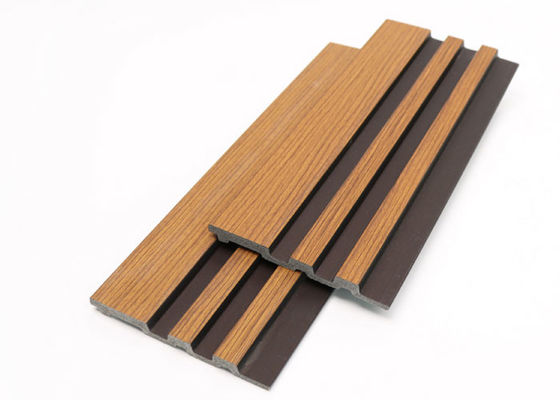 Bekleding van de hout de Binnenlandse Muur