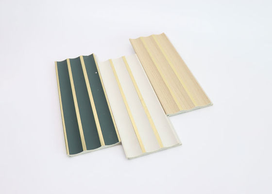Binnenlands Decoratief Plastic Gecanneleerd Muurcomité Gemakkelijk Installatieps Muurcomité