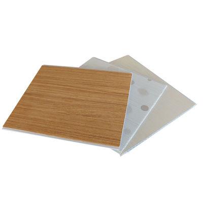 Waterdichte Decoratieve Binnenlandse de Muur en het Plafond Gelamineerde Comités van Pvc