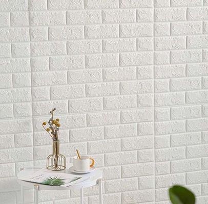 Het vochtbestendige Zelfklevende 3D Huis Decoratieve DIY van het Schuimbehang