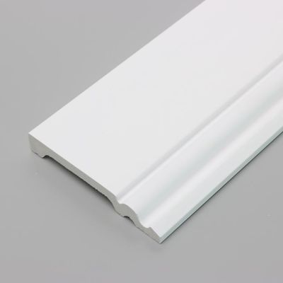 Wit Decoratief Begrenzend Tegelplint Klaargemaakt Afgietsel met Geleid Licht