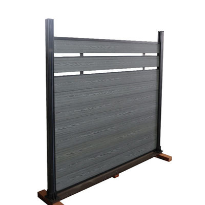 De gemakkelijke Omheining Panels van Installatiewpc 1.8m * 1.8m de Uitdrijvings Buitenraad van Co