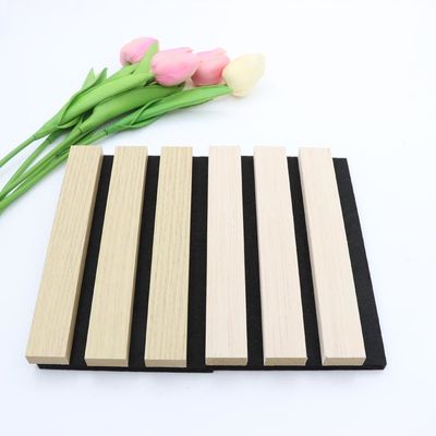 1220 * 600 Akoestische Panel Board Geluidsisolatie Houten Substituut Composiet 3mm