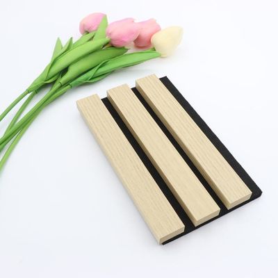 Houten korrel akoestische gecanneleerde paneelplaat geluiddicht voor interieurdecoratie