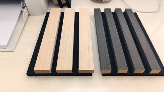 12 mm dikke akoestische platenpaneel Hout plaatwandpaneel voor woningversiering