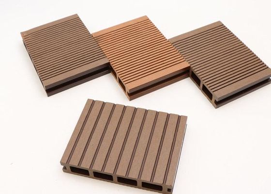 Maak niet Misstap Openluchtwpc Decking Houten Bevloering Plastic Decking waterdicht