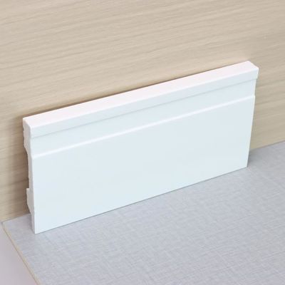 OEM Ps Witte het Polystyreenplint 2.9m van de Muur Begrenzende Raad