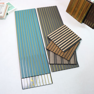 Eenvoudig te installeren PVC wandpaneel met kliksysteem voor doe-het-zelf huisrenovatie