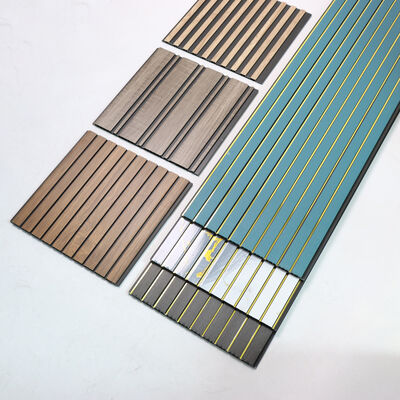 Superieure vocht- en rotbestendige PVC-gegroefde wandpaneel gebruikt in restaurants, ziekenhuizen, laboratoria